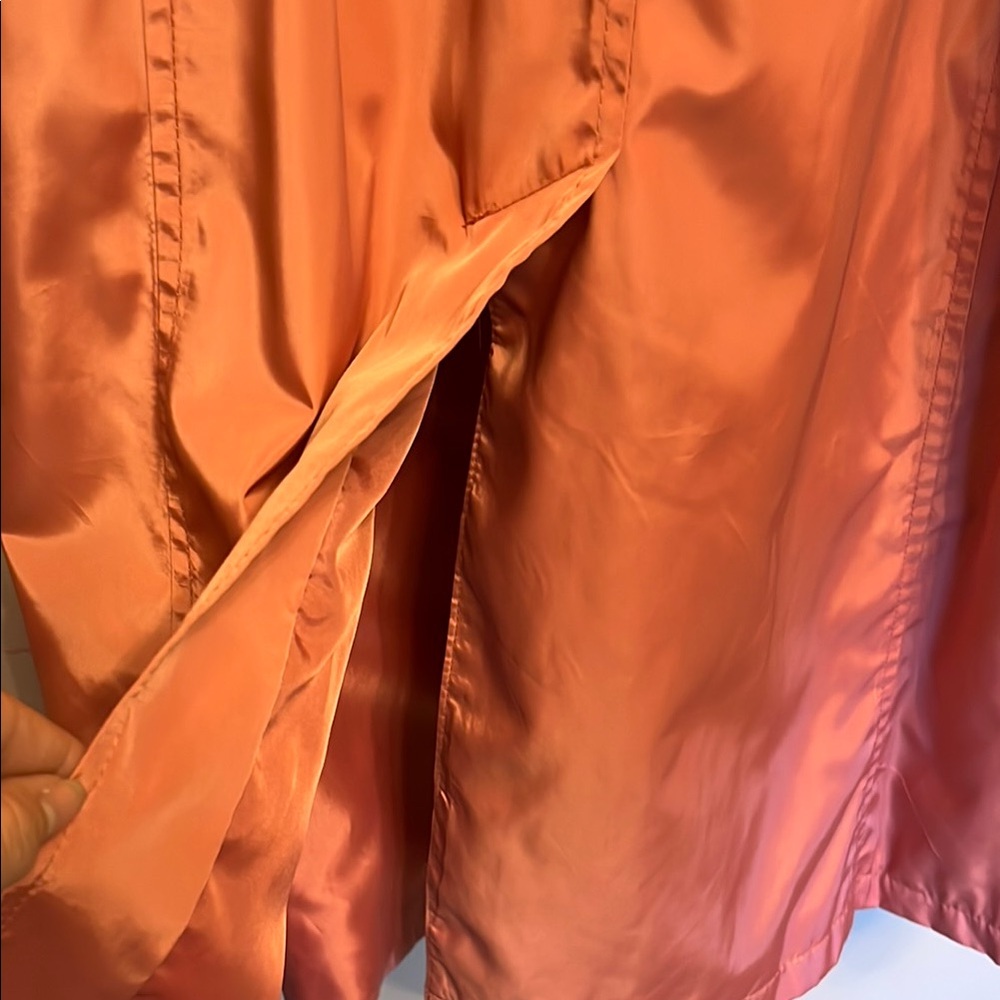 Via Spiga Packable Pink Trench Raincoat with Belted Waist - Picture 13 of 16